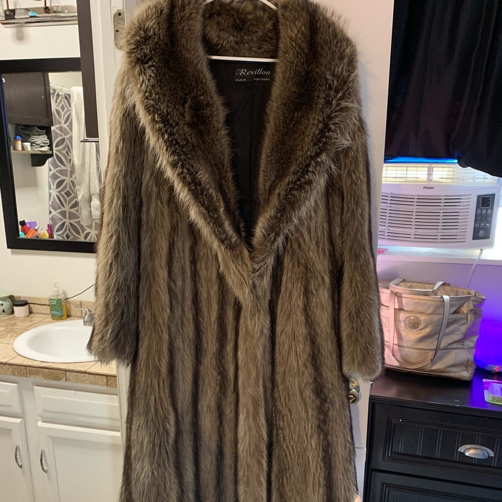 Sak-fifth Avenue raccoon fur coat